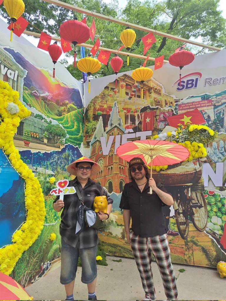 ryo7ryo7ryo7's tweet photo. 旅の途中でしょうが～ https://t.co/Nx8Wtut7XU