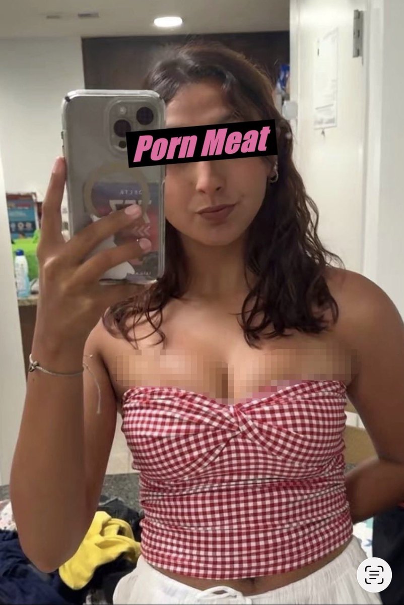 Jakepd7a's tweet photo. Make this slut pornnnn 
her feet are in the comments😝😝
#teen #lowlvl #bop #nsfwtwtًً  #feet #feetfetısh https://t.co/fHhS49X9MY