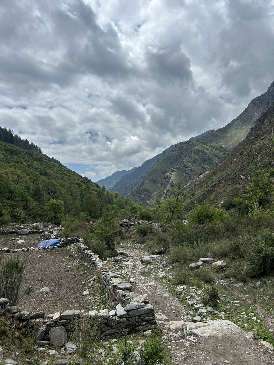 ParamT's tweet photo. @ku1deep Har ki Dun https://t.co/Ml4DNWH0RS
