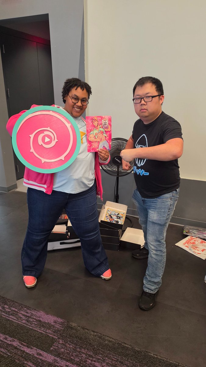 Viioletlux's tweet photo. This is our "Ass kicking outfit" Bitch

I'm do glad I got my autograph and photo with @ProZD https://t.co/HWPOMrwpom