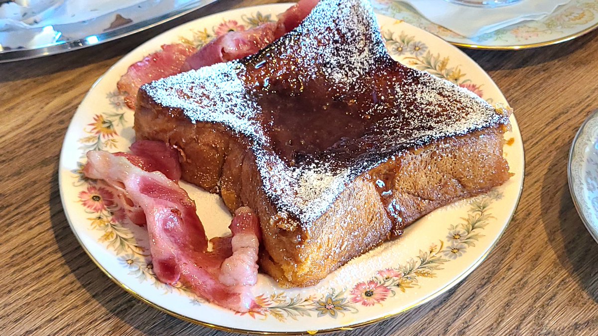 sweetsalt_magic's tweet photo. 영등포구 문래동
킷사 고구마

베이컨 프렌치토스트 (₩9,000) https://t.co/6zjVHR36GV