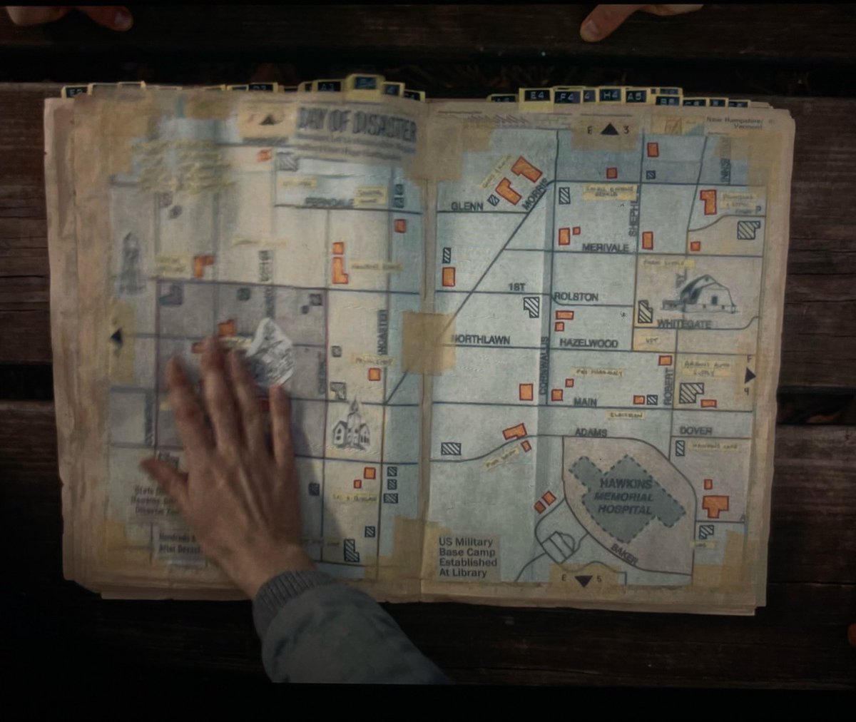 juno_comet's tweet photo. bringing this back bcus I can’t seem to find where the different page is on the Hawkins map?

Am I blind or does it literally not exist 😭 

#lovewinsgate https://t.co/IW59aADAw8
