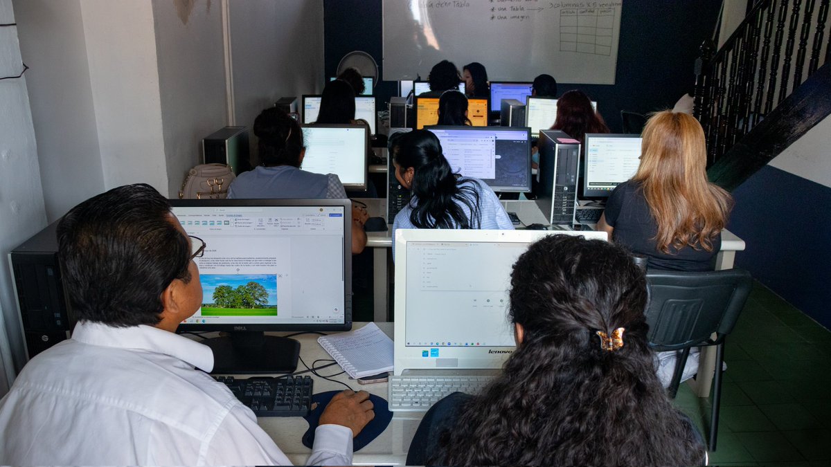 CACEHNACIONAL's tweet photo. 🔵5ta sesión del Curso d Computación Elemental
Navegación por Internet
Historia y concepto
Navegadores
Motores d búsqueda
Navegación segura
Ejercicios y dinámicas
Correo: Redacción, adjuntos y gestión d bandejas
Manejo d Apps: Herramientas en la nube y utilitarios móviles https://t.co/rRTPCpywSr