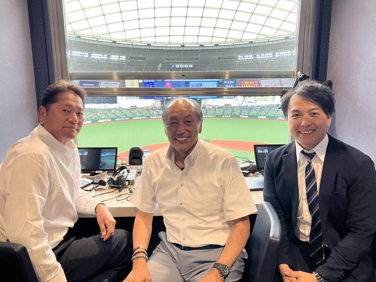 tbs_baseball's tweet photo. ／
📣届け！#応援のチカラ！
#セ・パ交流戦
🦁#西武 🆚 #DeNA🌟
＼

今日の中継では両チームの選手に聞いた
応援への思いやエピソードを紹介🤩✨
外野スタンドの声援を臨場感たっぷりに味わえる副音声も📣🏟️

📺午後2時～ 
 #TBS 地上波生中継⚡️

🎙️解説は両チームOB
#渡辺久信 さん #佐々木主浩 さん https://t.co/WrCYNXODtg