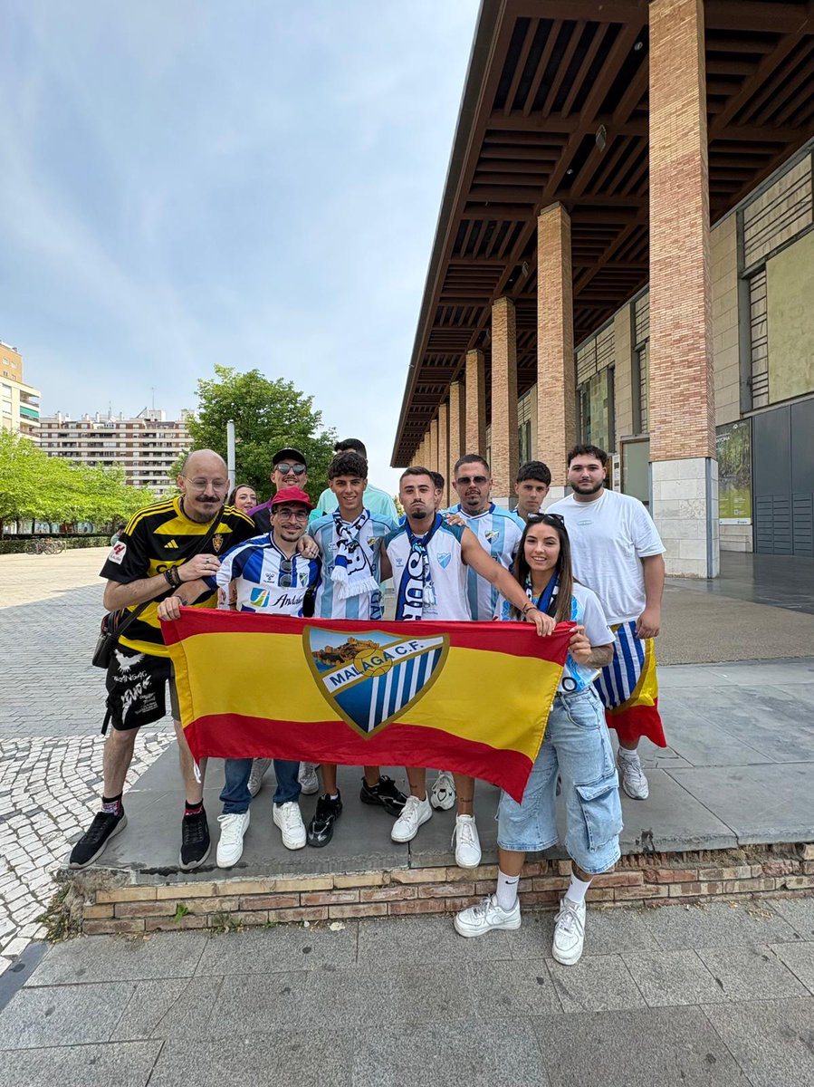 pak196's tweet photo. ¿¿Partido de alto riesgo @RealZaragoza 🆚 @MalagaCF ?? https://t.co/97uYrlmXAC