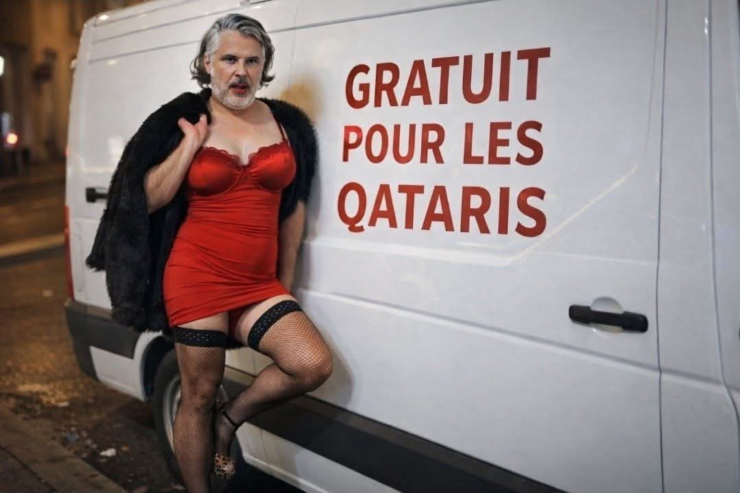 Slyfrom44's tweet photo. Le signal fort de La Burne aux clubs Français : DEMERDEZ VOUS POUR TROUVER DU PÉTROLE !! SINON COULEZ EN SILENCE.🖕🖕 @LFPfr @FFF
#LabruneOut 🤡 💩 #RendezNousLaLigue1 🪠 https://t.co/wbXkqOO2aU