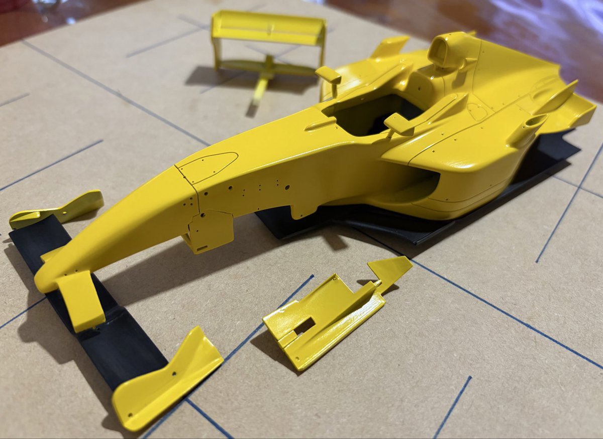rossorosso83's tweet photo. Finisher's 初版EJイエロー!
塗り重ねるたびにイメージ通り。☺️
#All_That_Competition_Car2026
#ej12
#studio27
#finishers
@automodeligt https://t.co/gpb4wrlNDA
