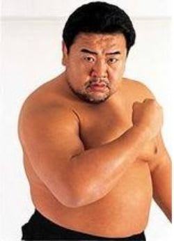 daisukepride's tweet photo. 今日は嵐の東京ドームコンサート
プロレスファン的な 
嵐
と言えば
初代＝ダンク·タニ→大黒坊弁慶 
2代目＝高木功 https://t.co/BRObRpMsQO