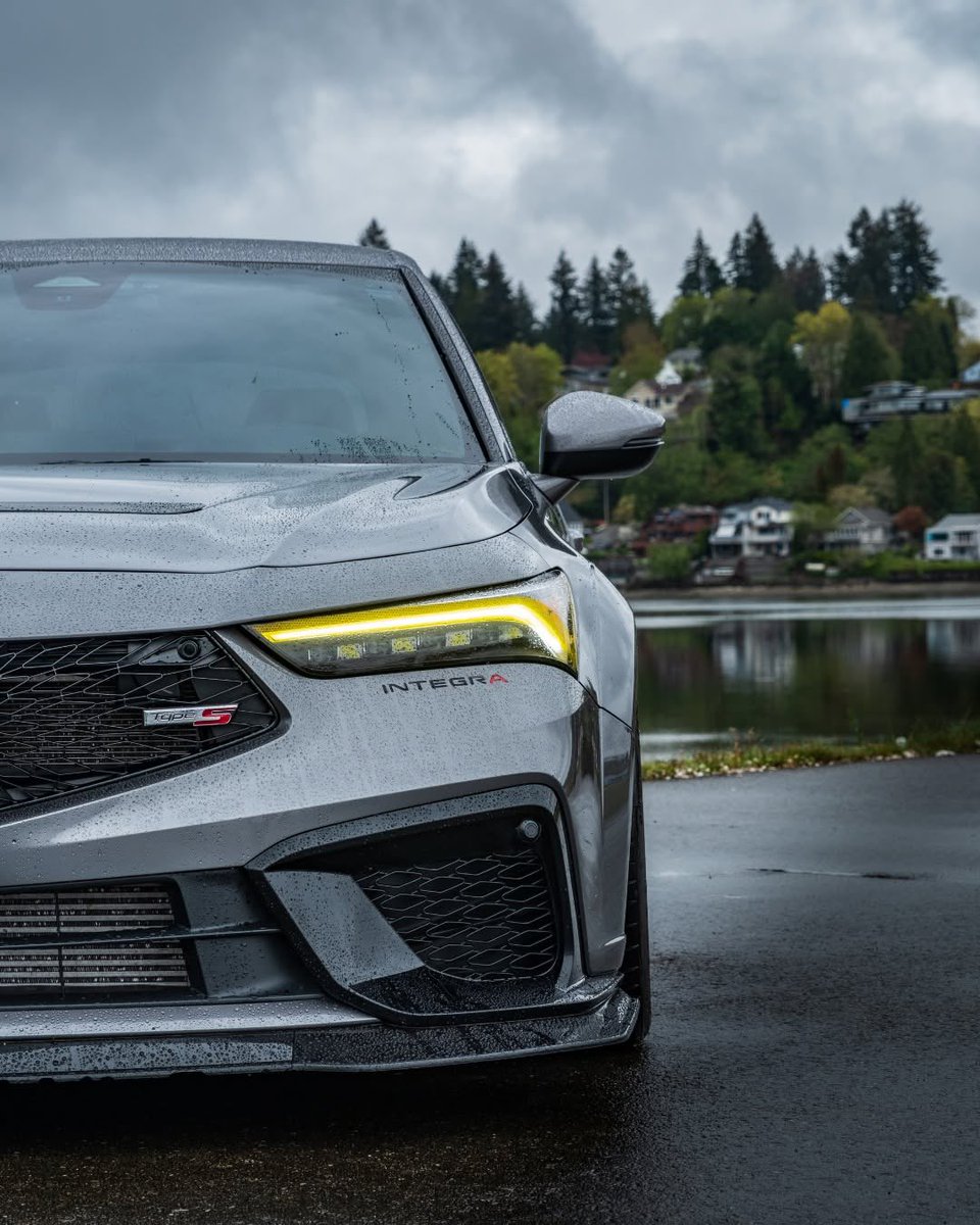 zazeecar's tweet photo. Comfort that carries through every row.
#AcuraMDX https://t.co/Nsxaow8770