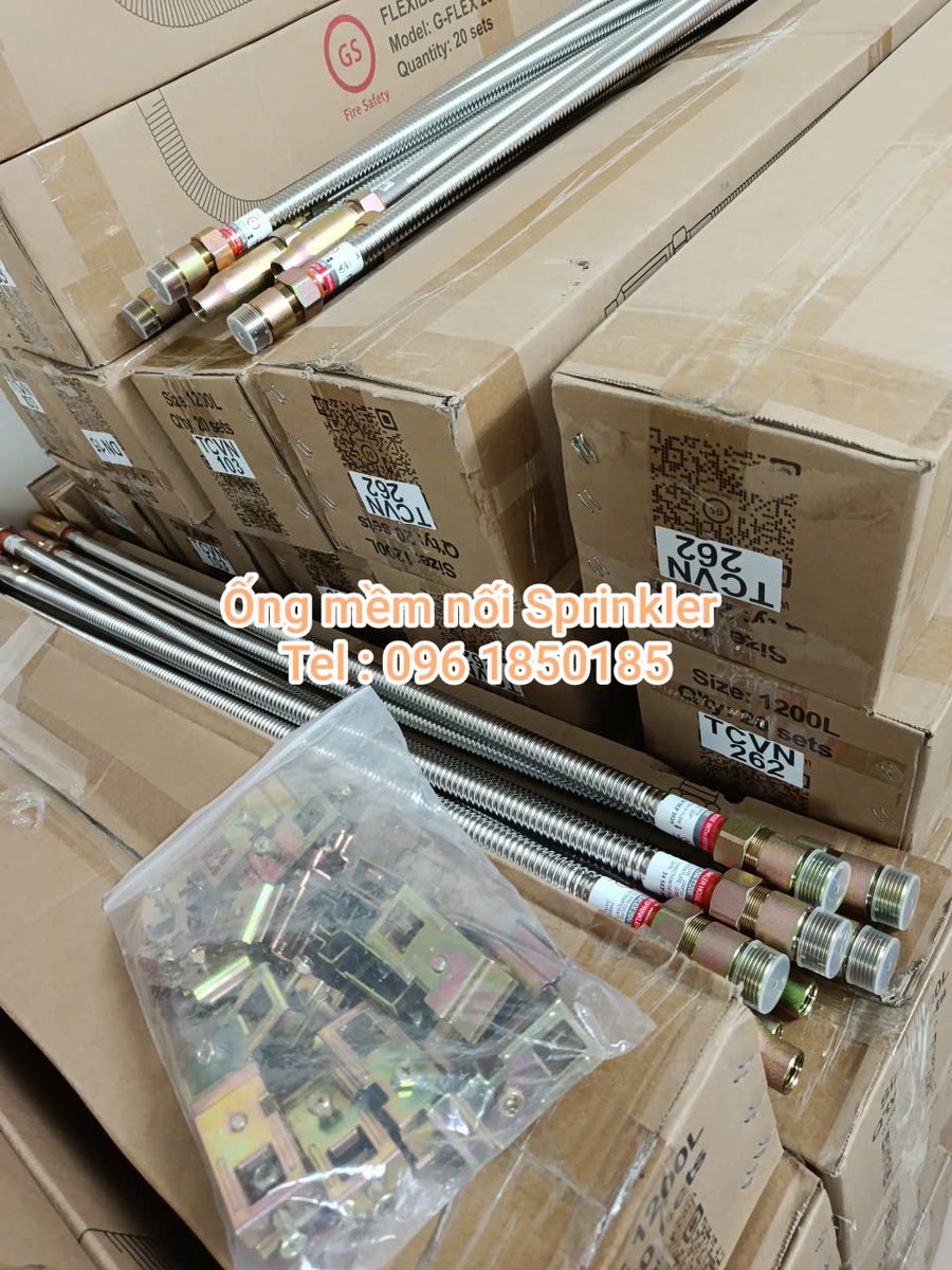 ongmemgflex39's tweet photo. Ống mềm có vỏ bện cho phòng sạch dài 1000mm có UL và FM, #ongmemgs, #ongmemsprinkler, #daymeminox, #keptrungtam, #kephaiben, #dauphunsprinkler, #dauphunsprinklergs, #daymemgs,  #khopnoimemsprinkler, #gsfiresafety #http://gsfiresafety.com.vn/, https://t.co/T1kifiy9SJ https://t.co/n1ij4ms8tz
