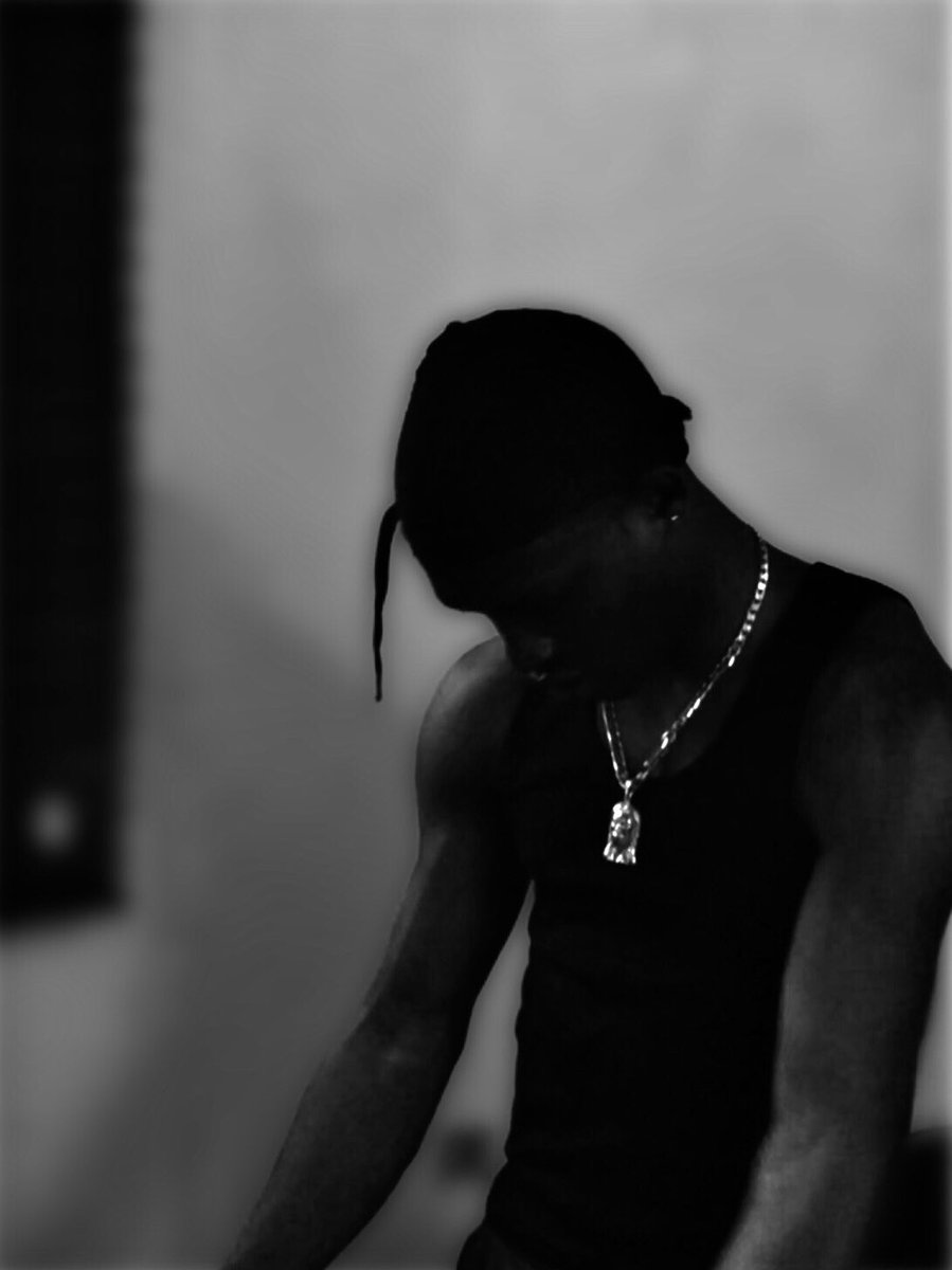 Dariclane's tweet photo. A Blessed day To enjoy this playlist I Made For you https://t.co/xdjo7xPD2K https://t.co/GWieaGPMnI