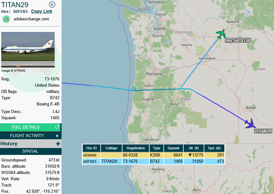 SirListenalot's tweet photo. Earlier today #KC135 #AE0686 #FIAT25 rtb Fairchild after AR with #E4 #ADFEB3 #TITAN29. FIAT25 can be heard working Spokane Approach, following #AE0152(?) #FIAT27 https://t.co/oFebaBv7Ro