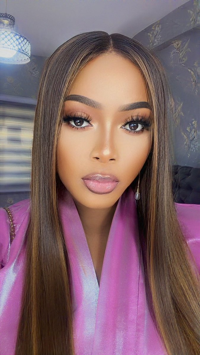 QueenTea__'s tweet photo. Happy Sunday from ICTQUEEN 👸

Keep winning 🏆 and commit to becoming at least 1% better every week. Small improvements, compounded consistently, create extraordinary results.

Never settle for less than you deserve, and never hesitate to distance yourself from people who consistently disrespect, dishonor, or devalue you. Protecting your peace and maintaining healthy boundaries is one of the highest forms of self-respect ✊.

Stop wasting energy explaining yourself to everyone. Those who genuinely understand your intentions will understand your actions. Those determined to misunderstand you will do so regardless.

Reduce the noise. Protect your focus. Stay disciplined. Keep building. Keep growing. Stay committed to your purpose. 🕊️

Have a blessed and productive Sunday. 🤍🩶