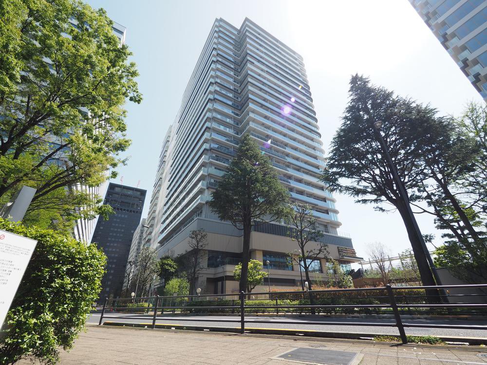 mansion_design_'s tweet photo. ＜パークシティ中野ザ・タワー・ブリーズ＞

おおお！角部屋からの眺望凄い🥹
抜け感最高！やはりダイレクトウィンドウ×抜け感ある眺望の組み合わせ、素晴らしい〜☺️ いいなぁああ！！

11階、2億7800万円、3LDK 、80.03m²。 https://t.co/7qzLwC2y0n