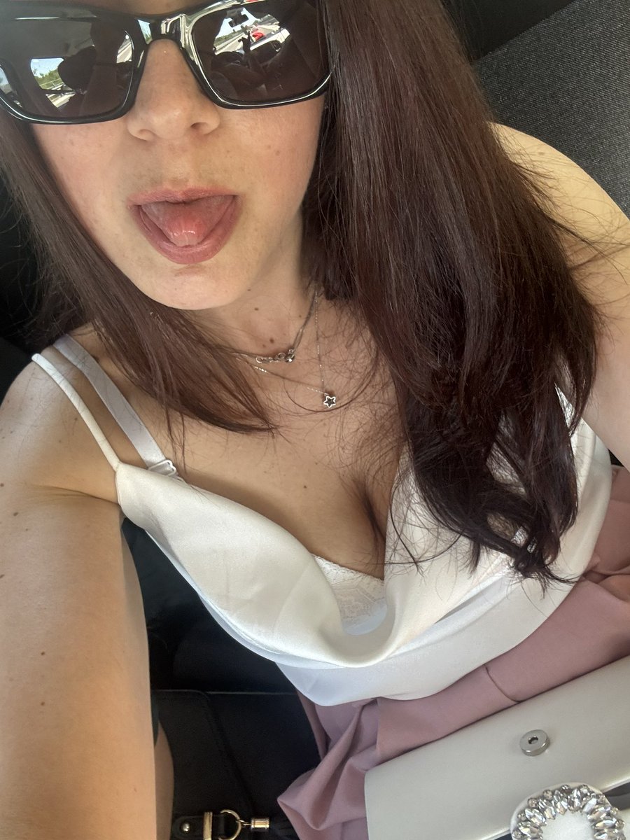 serainbow1990's tweet photo. Crazy sunday🎉☀️ https://t.co/s6jggKTVw8