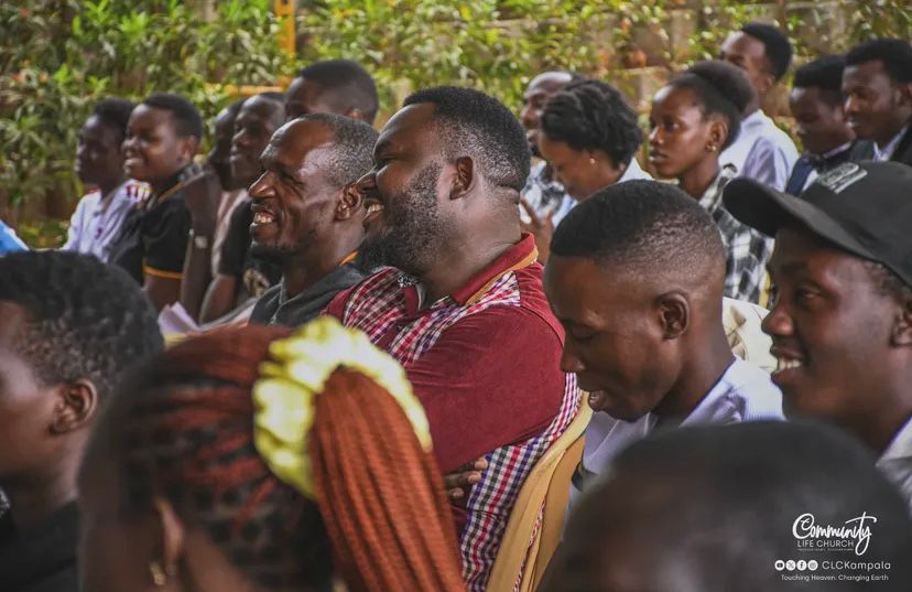 secondborn22's tweet photo. “The fear of man lays a snare.” Proverbs 29:25
Don’t let fear of people trap your obedience to God.
Join @CLCKampala in prayer anyday at Lungujja or Kalambi or live stream at https://t.co/feooJgXCKd
#CLCKampala #PsHenryMugisha https://t.co/pKdyCr0Huf