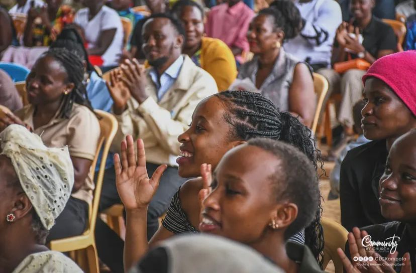 secondborn22's tweet photo. “The fear of man lays a snare.” Proverbs 29:25
Don’t let fear of people trap your obedience to God.
Join @CLCKampala in prayer anyday at Lungujja or Kalambi or live stream at https://t.co/feooJgXCKd
#CLCKampala #PsHenryMugisha https://t.co/pKdyCr0Huf