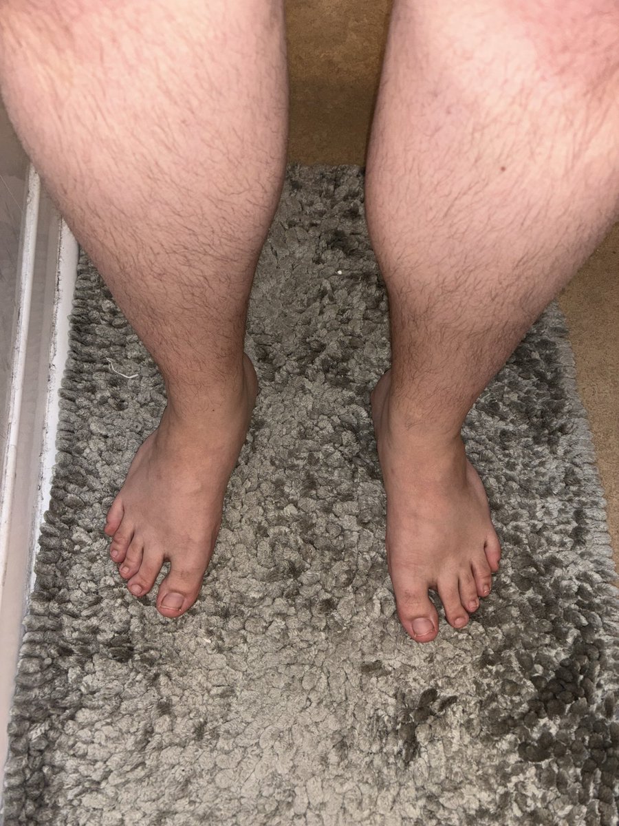 bear_feet2026's tweet photo. Worship your god 😵‍💫🤑😈

#cashmaster #drains #alpha #findomdrain
#findom #sub #paypig #dom #findomworship #alpha #feet #feetfetısh #feetworshi̇p #slave #piggy #throne #paypal #uk https://t.co/WN36Djtnc0