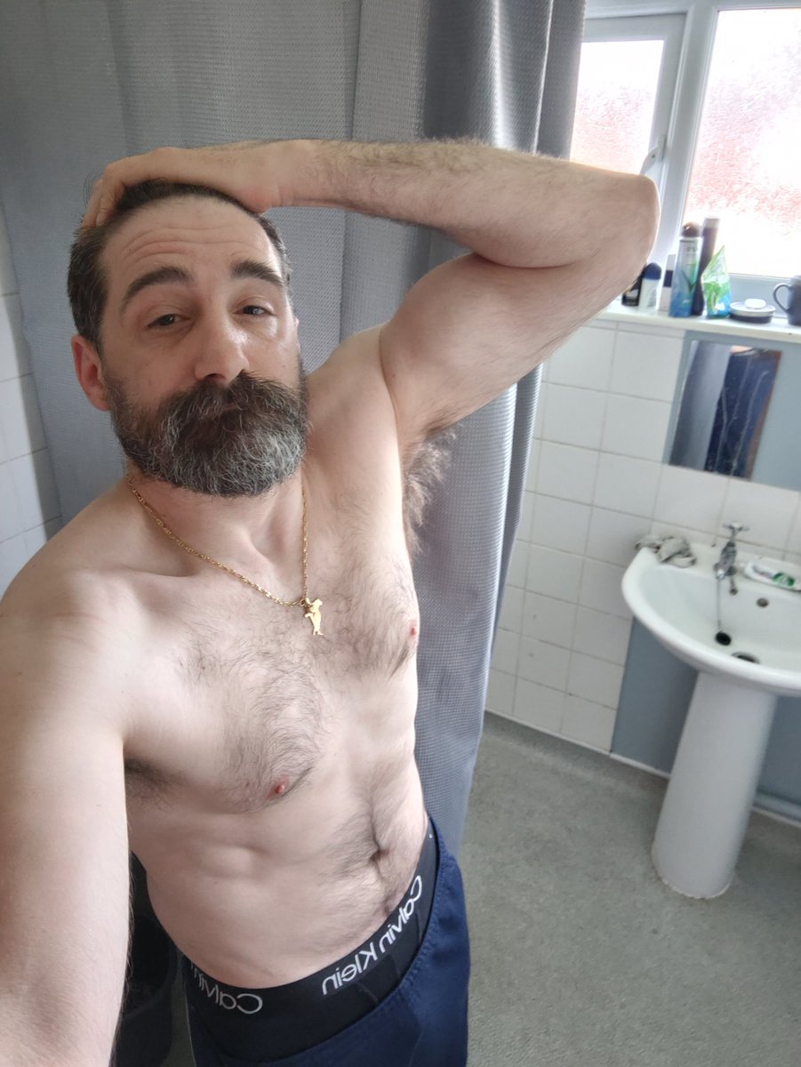 GEZ THE STALLION 🇮🇹 tweet media