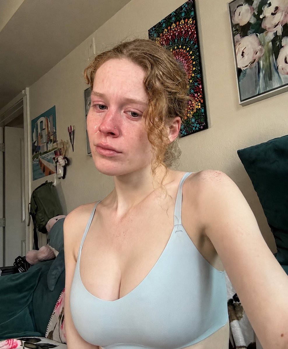 Alliet Becky tweet media
