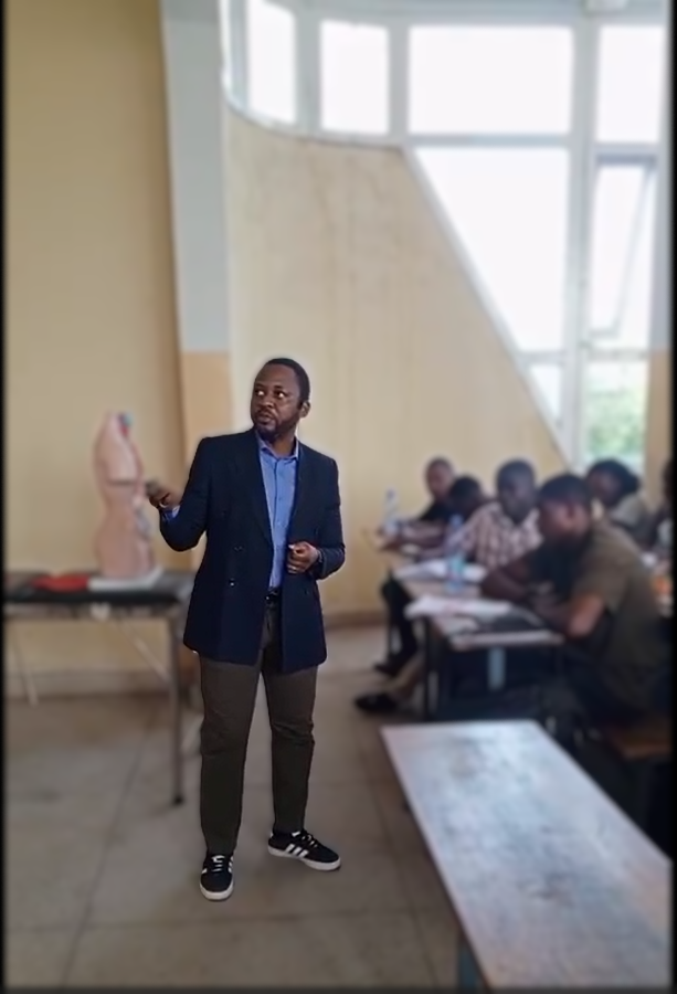 DacquinK's tweet photo. After completing my lectures with third-year medical students, they are now engaged in practical work and group assignments. I am grateful to @univ_cath_congo @inrb_kinshasa for supporting our approach, which ensures that students are well-prepared... https://t.co/L9rzTkA050 https://t.co/n6SEO3oM3w