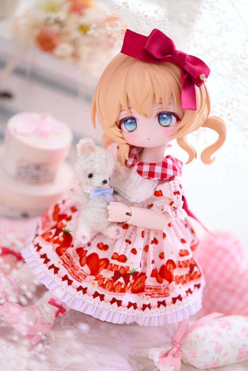 pipi_o0__'s tweet photo. ボニバニちゃん用に作ったお洋服🍰🍓
生地の残りがなく量産ができないため、今回はオークションでの販売とさせていただきます🧸🎀今週お迎え先を探す予定です🌷 ⸝⋆

#ぷちどるちぇ
#ボニーバニー6 https://t.co/sxXe9DPOrQ