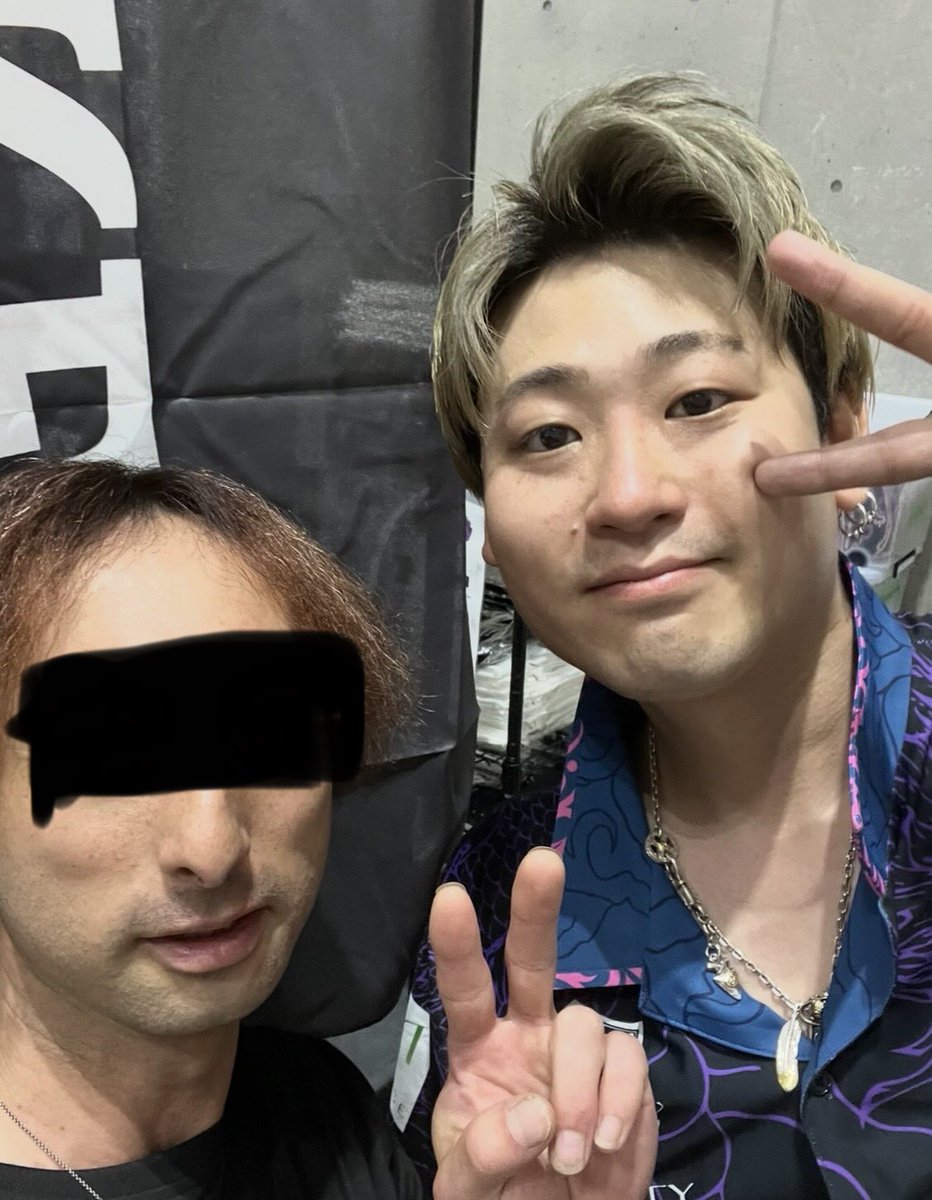 ZERO_EXZARD's tweet photo. 今日は初めてJAPAN新潟大会行ってきた！
林桃加プロと畦元隆成プロと写真撮ってもえたー😆試合も途中までしか見れなかったけど😅
写真撮ってもらえると思わなかったから嬉しかったし楽しかったなー😆 https://t.co/R84uYlbrww