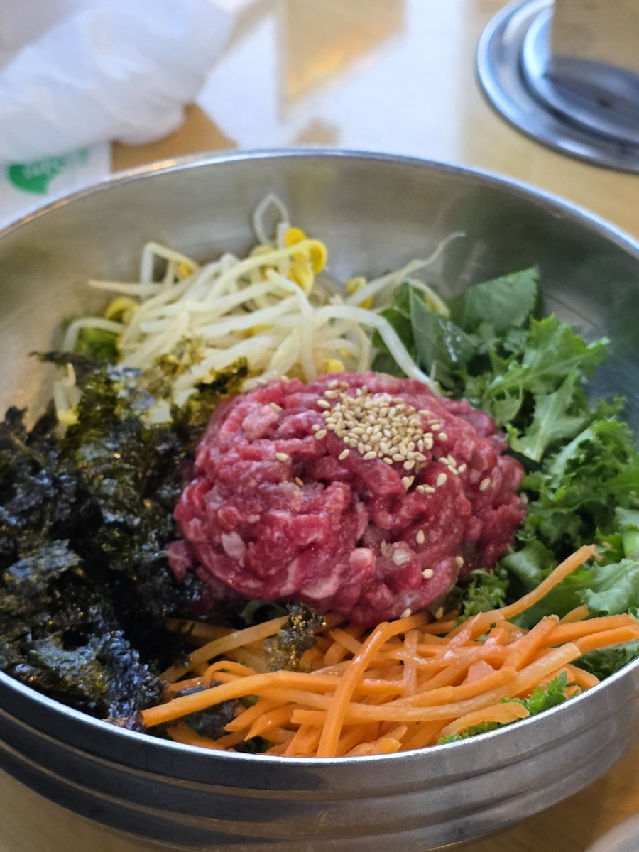 chea_ding's tweet photo. 아 소고기 맛있는거였구나 https://t.co/B5zxH3OWkM