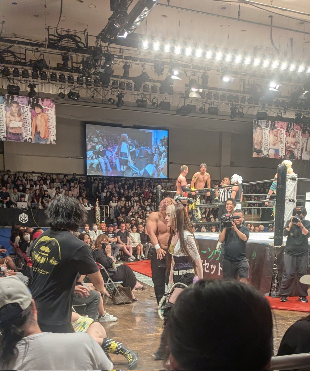 V_akn_V's tweet photo. 大好きなDDT❗️を❗️なんと❗️大好きなフォロワーが一緒に見に来てくれました❗️
ほんまに楽しかった😭来てくれて、お付き合い頂きありがとうございました😭💖 https://t.co/SUsaim4K9s