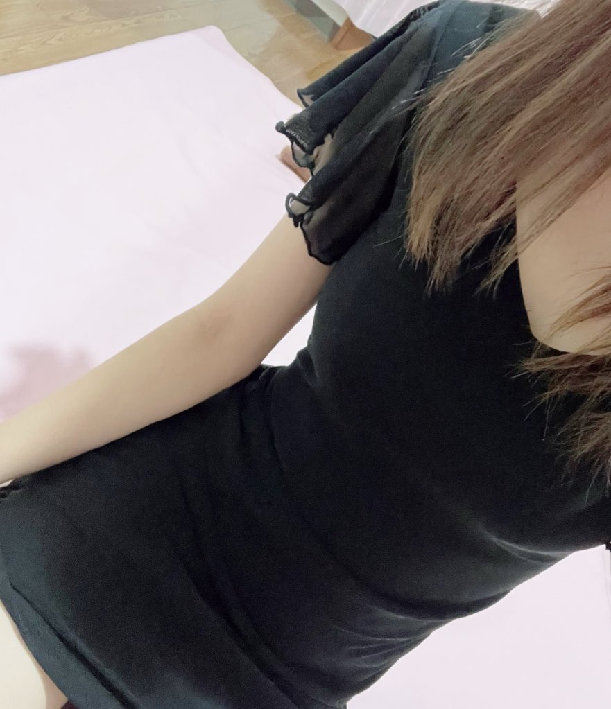 mamuu_hoshi's tweet photo. 本日も今池におります🙌🏻

待ってるよん🎀 https://t.co/nBkh0FPy37