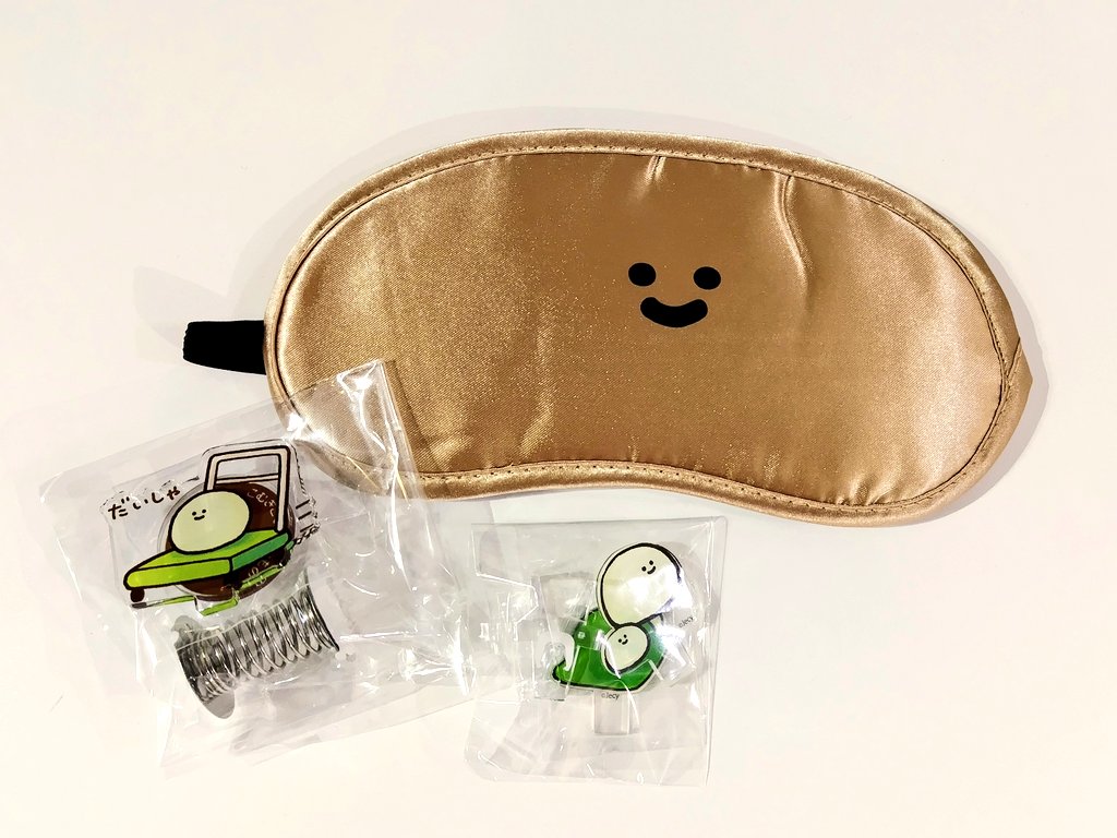 info_crim's tweet photo. 【販売商品のお知らせ】
3月新商品の一部在庫が
クリムオンラインショップに復活！
いずれも数に限りがありますので、
前回逃してしまった方、追加で欲しい方はお早めにどうぞ！ https://t.co/9VrHHSnliE