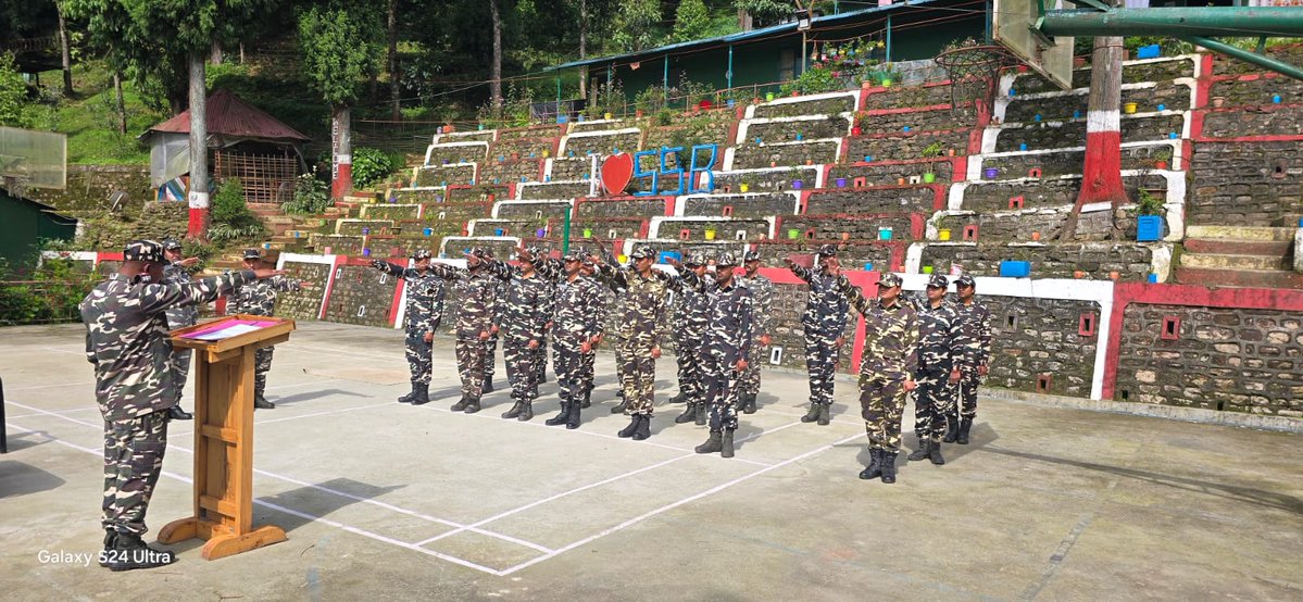08_ssb's tweet photo. दिनांक 31मई 2026 को श्री पी.वी. सामी, कमांडेंट के मार्गदर्शन में 8वीं वाहिनी  खपरैल वाहिनी  समस्त BOP में “विश्व तंबाकू निषेध दिवस” के अवसर पर जागरूकता कार्यक्रम तंबाकू मुक्त समाज के निर्माण का संकल्प लेते हुए जवानो को स्वस्थ जीवन अपनाने के लिए प्रेरित कर प्रतिज्ञा शपथ लिया गया l https://t.co/FxIE0jZtWg