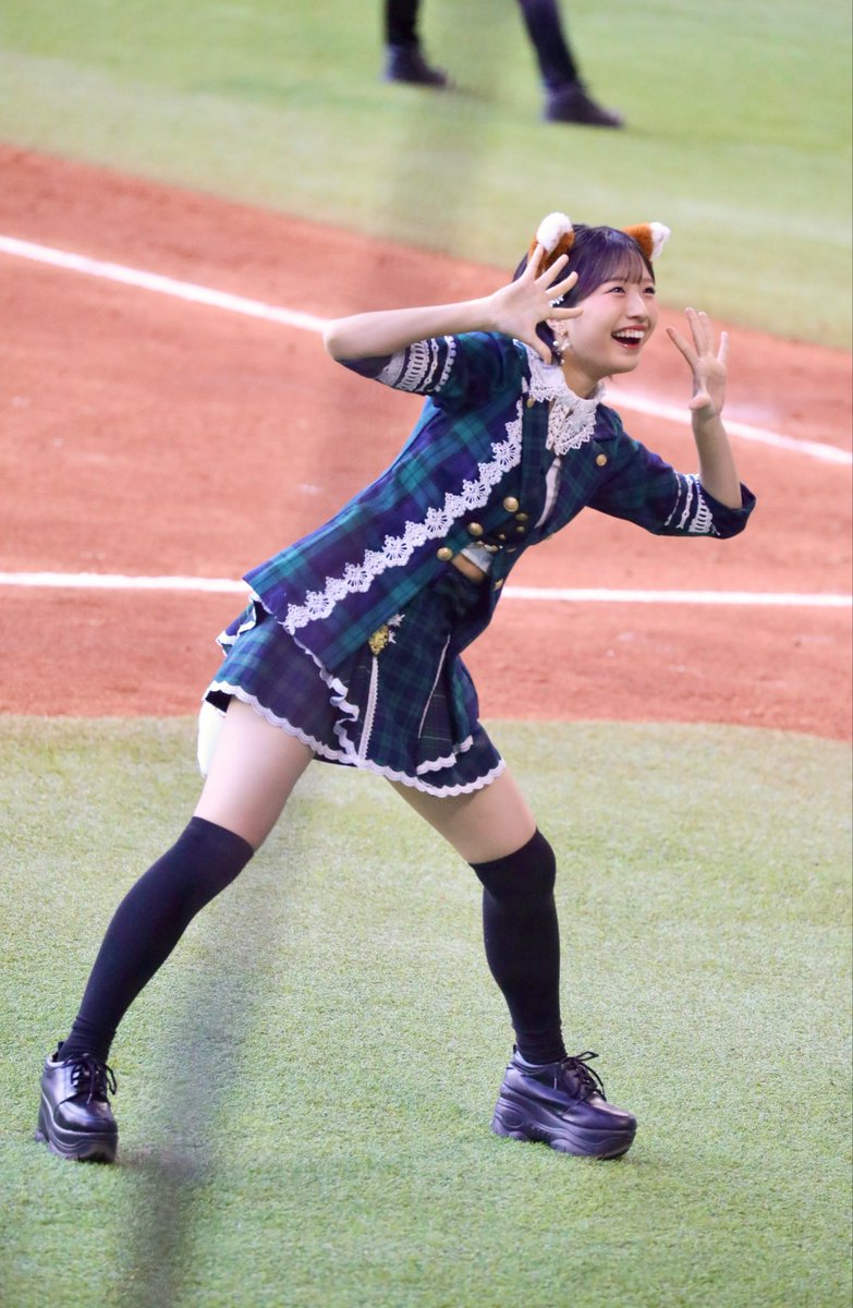 mochioji106's tweet photo. 2026/5/30 @エスコンフィールドHOKKAIDO
#弓桁朱琴 さん
#モーニング娘26
個人的にはこの子が1番刺さりました、表情と動きがはっきりしてて撮ってて(見てて)楽しい！ https://t.co/02KRBjrPek