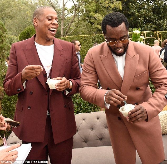 Livelifecarpe's tweet photo. @Eazyblockcapt We know why the brunches was cancelled https://t.co/2JGCMQkDrl