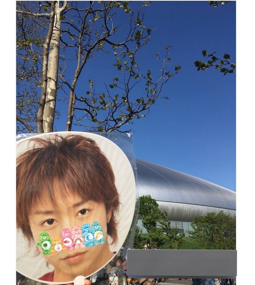 7aaa373's tweet photo. 初めてのライブが嵐で、2004年のいざッ、Now Tour!!からたくさんのライブに母と行き最後は一緒に配信観たいなと言われたので北海道帰ってきました🥹♥️
たくさんの思い出をありがとう💚💜💛💙❤️ https://t.co/eBUnwDElxy