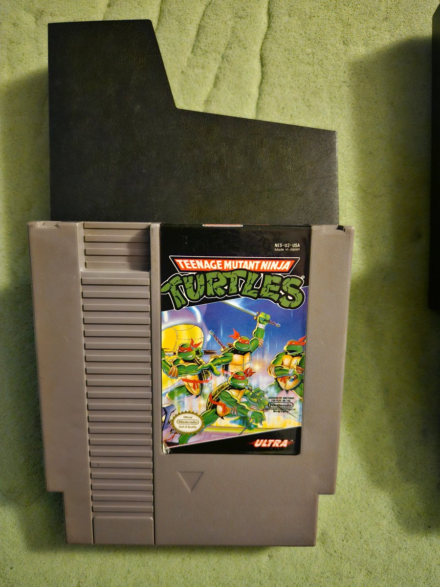 316Glock's tweet photo. Today in my Retro Collection, I'm showing off teenage Mutant Ninja Turtles for the NES. This game came out in 1989. Another unforgiving NES game. Remember the bomb diffusing stage in the water? #TeenageMutantNinjaTurtles #NES #MyRetroCollection https://t.co/WJi3xF5ouC
