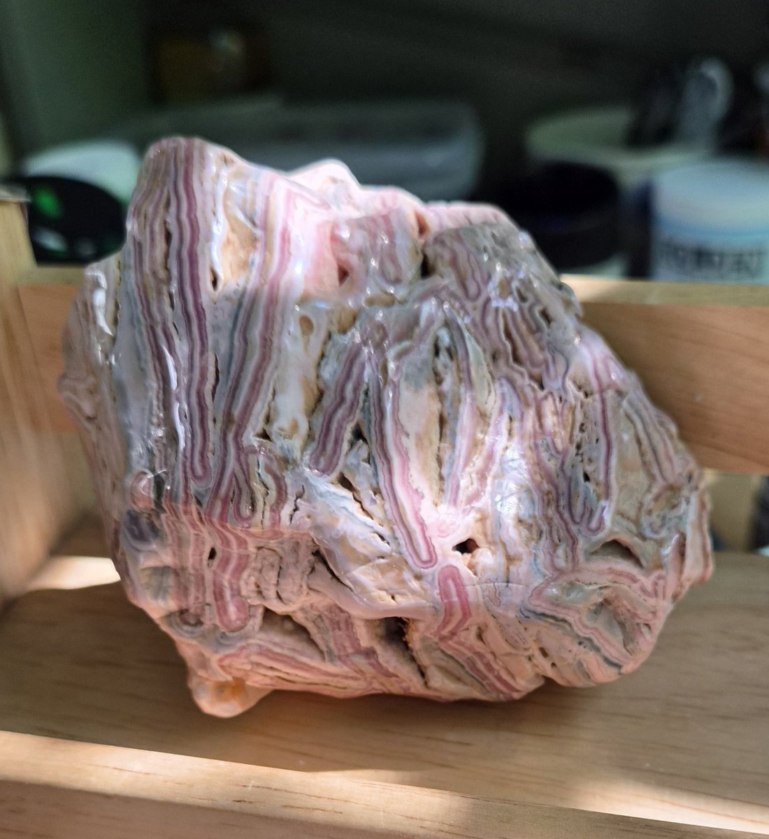 Loropapageno's tweet photo. Cobaltoan Calcite &amp; Rhodochrosite https://t.co/9jmfZ6ykMp