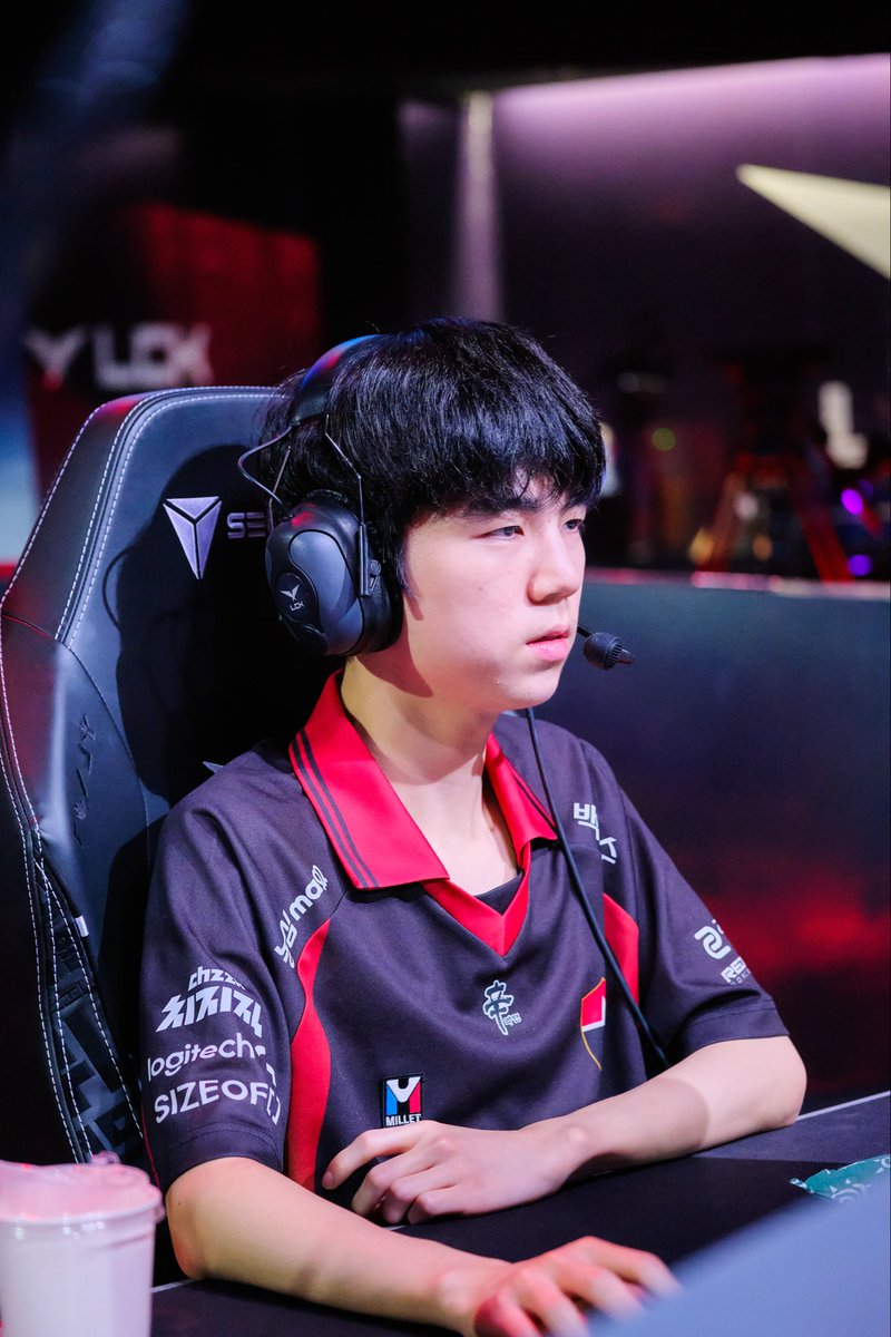diablecarry's tweet photo. LCK 플리커 디아블 ~~ https://t.co/F05TmX9axU