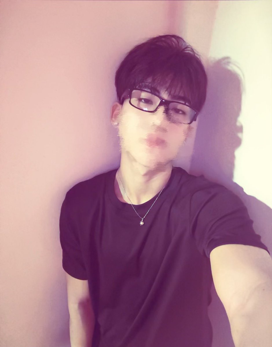 cos.m_07.ss tweet media