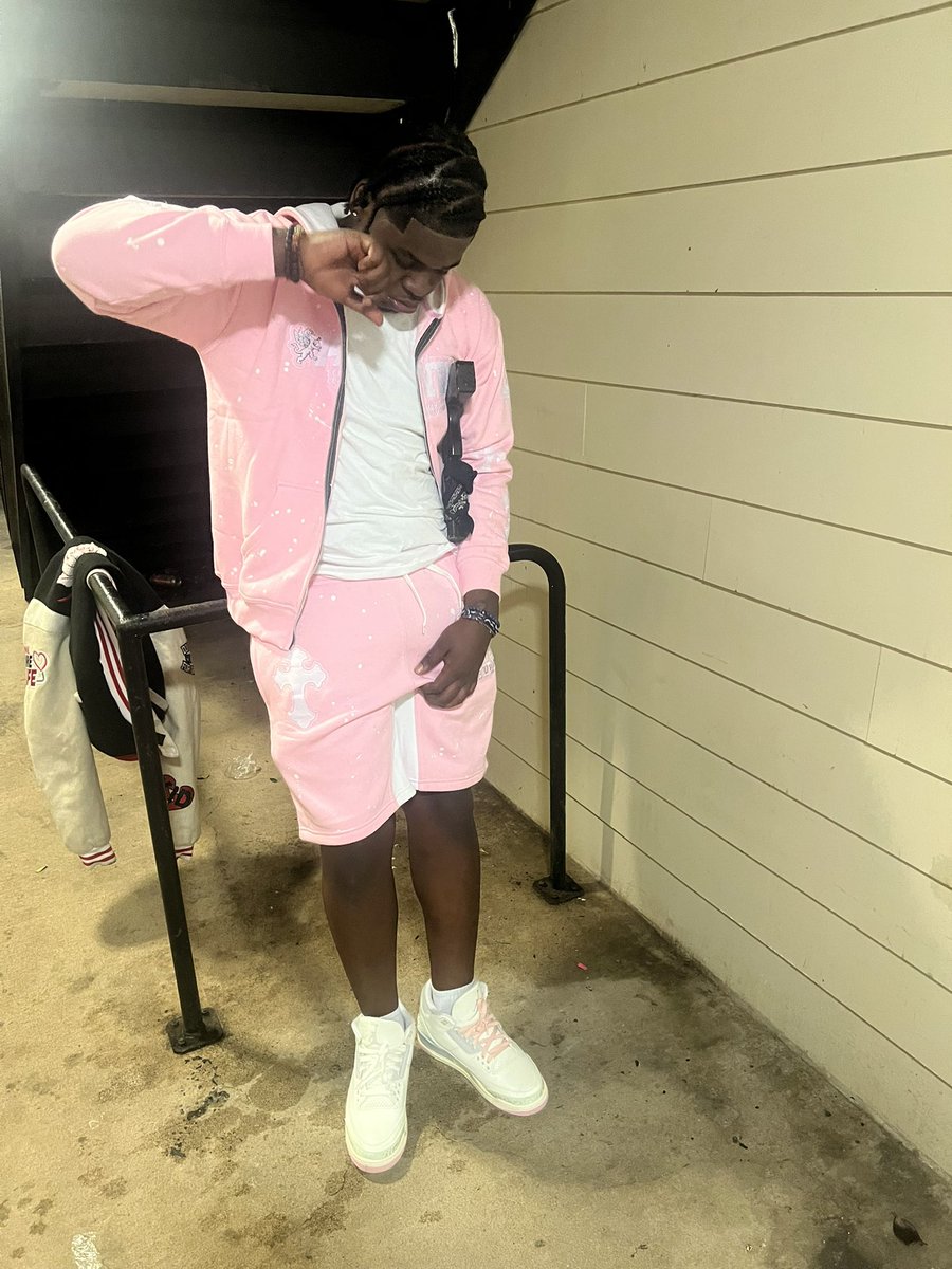 bgdump600's tweet photo. Play after play I’m just bagging em up … #montgomery #ArtistOnX #fyp #explore #rap https://t.co/lKmC0e3Qe1