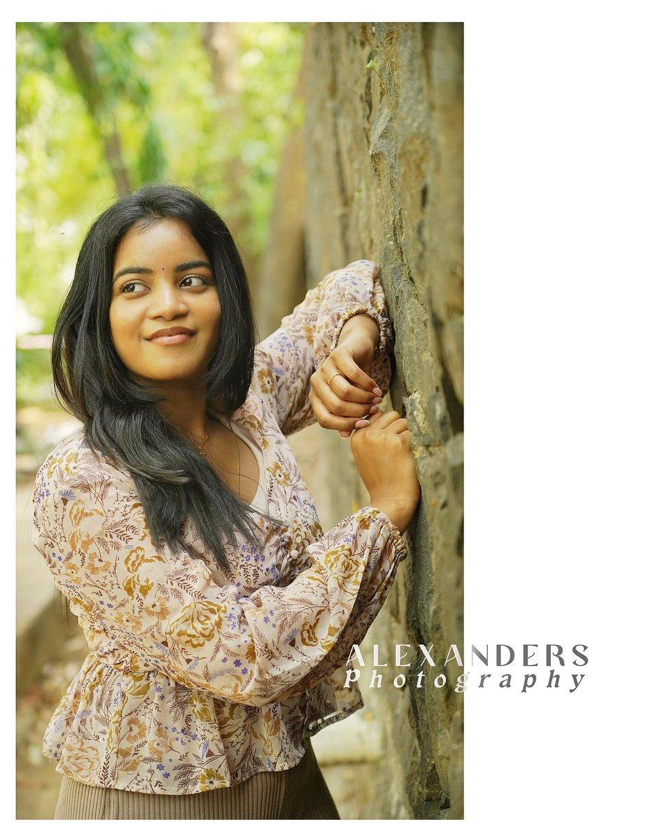 30mm_frame's tweet photo. Like And Comment #tamilhotactress #actress #hotgirl #model #fashion #kollywood #TREASURE #trendingpost #girl https://t.co/P2yVyW0h1T