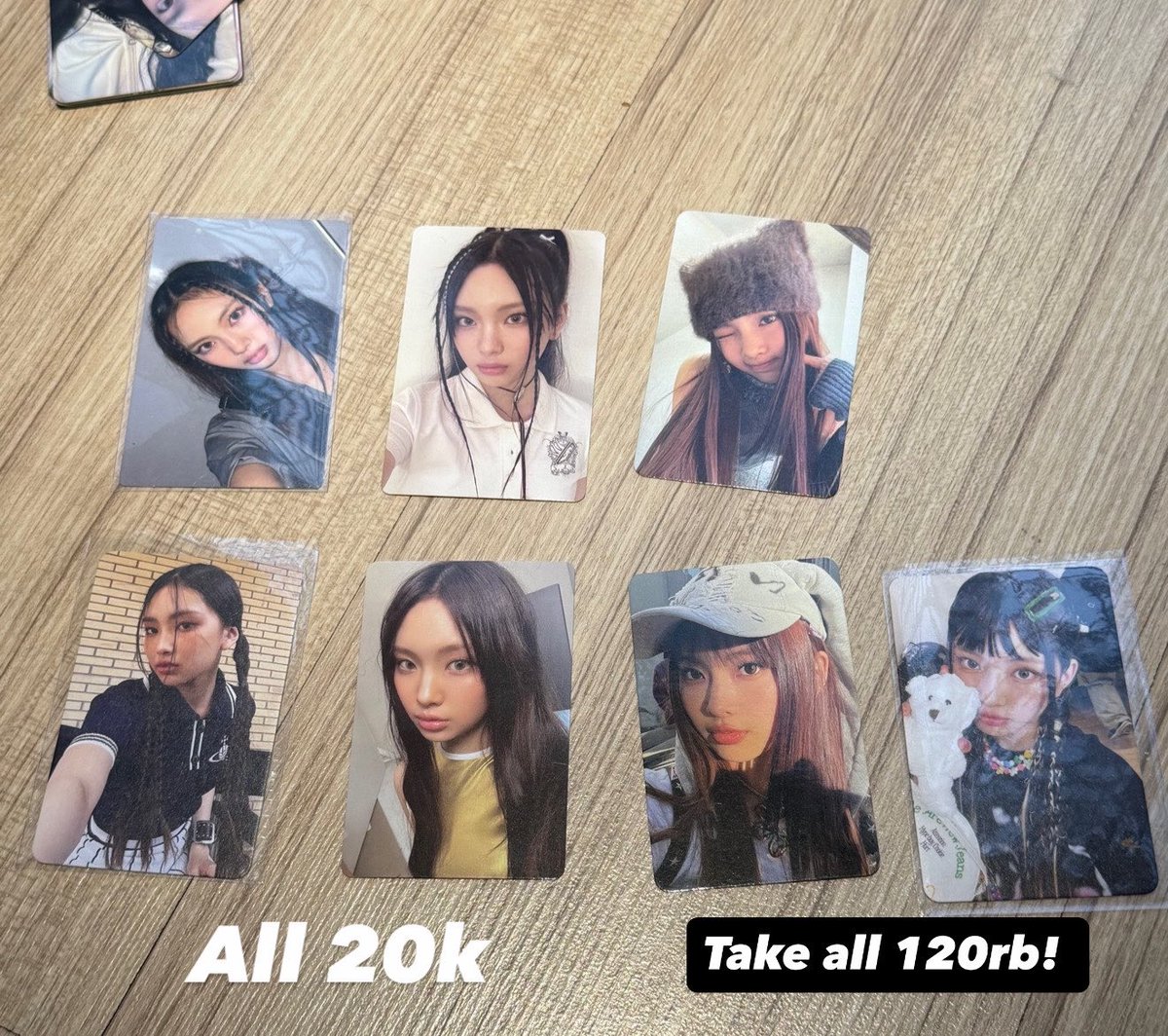 laoveiy's tweet photo. WTS PHOTOCARD NEWJEANS haerin, hyein, danielle, hanni, minji. Take EVERYTHING: 500K. NEGO ALLOWED, 🍊

#zonauang .wts pc newjeans photocard newjeans https://t.co/d2eoPVae8g