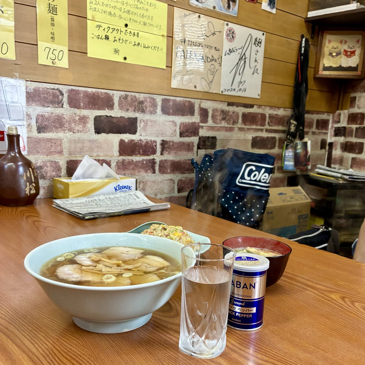 ke2h1's tweet photo. 中華飯店 駒 ＠武蔵村山市

この日はまた駒さんに…
美味しくて、アットホーム🏠な雰囲気💭で昭和を感じるベスト✨な中華屋さん…
ワタシは叉焼麺🍜を注文🙋‍♂️
誰が食べても美味しく感じるホッ♨️とする味でチャーシュー🐽も薄味がついていて、最高です😋！
美味しくいただきました💖

#駒
#中華飯店駒 https://t.co/I0Sb5Ywt3P
