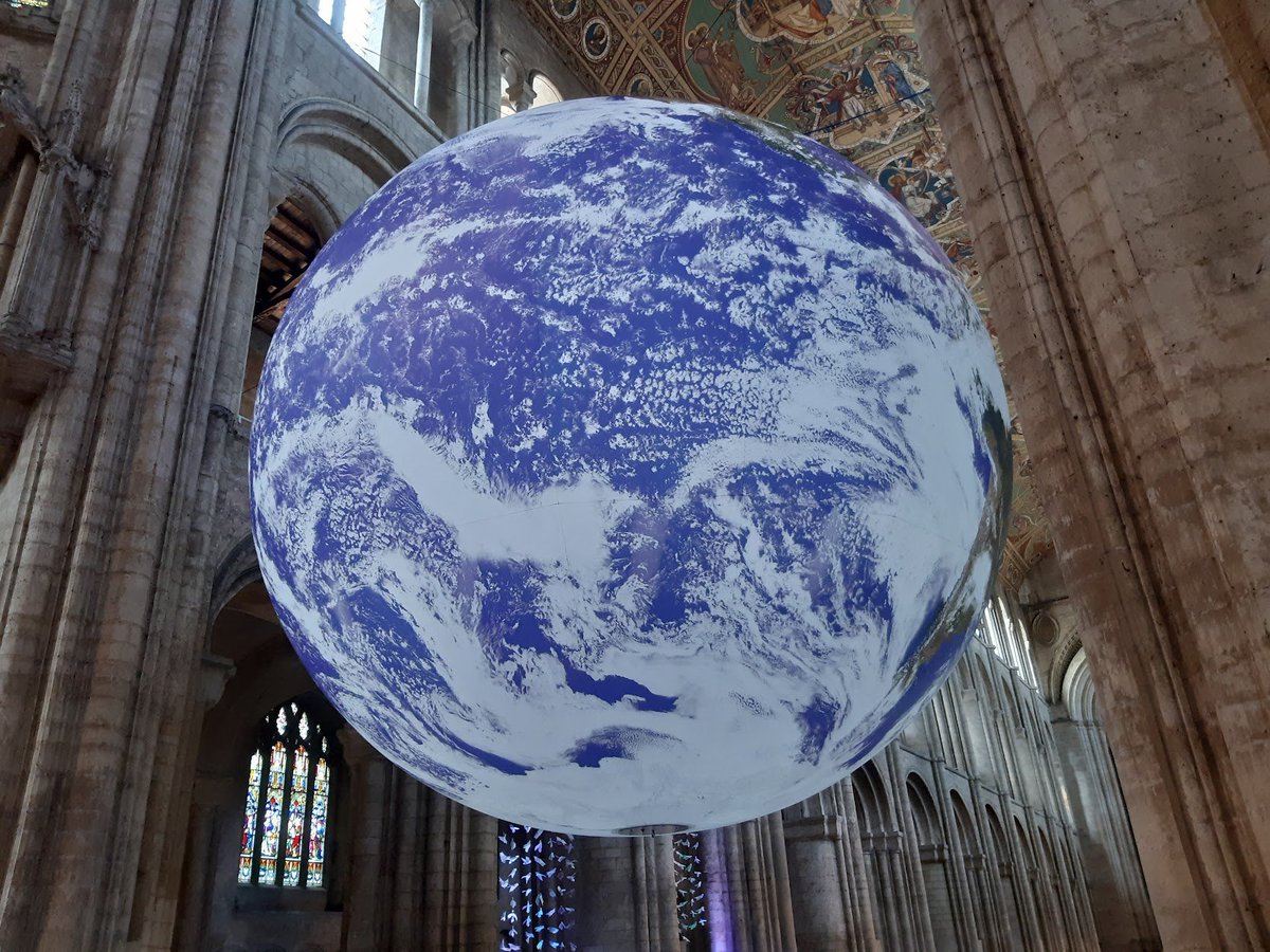 lingosia's tweet photo. Luke Jerram's Gaia at Ely Cathedral in July 2021. #AWayUp    @pmj_photos #PMJWeeklyChallenge https://t.co/54UgBthov7