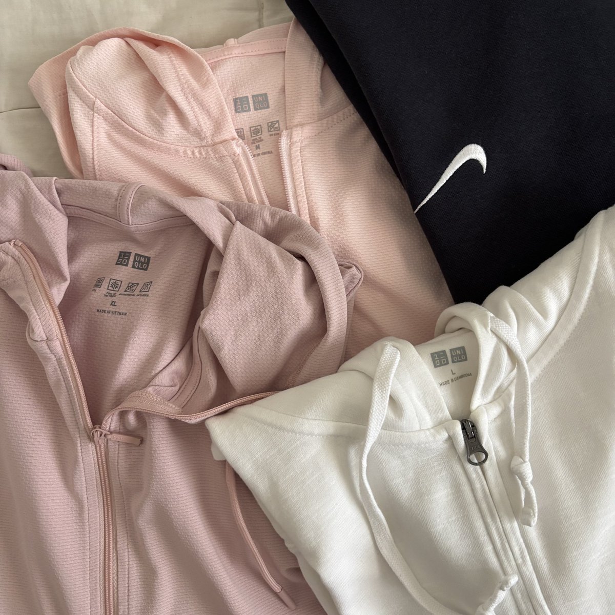 _clothestoyou's tweet photo. ล็อตใหม่ (31/05) อีกสักพักมาลงเลยคับ 📍!

uniqlo, adidas, zara, crying center, nike, gu, sculptor, h&amp;m etc.

ค่าส่งเหมา 40.-
( ทัก dm ตอบไวสุด ) https://t.co/BcGWX7upxm
