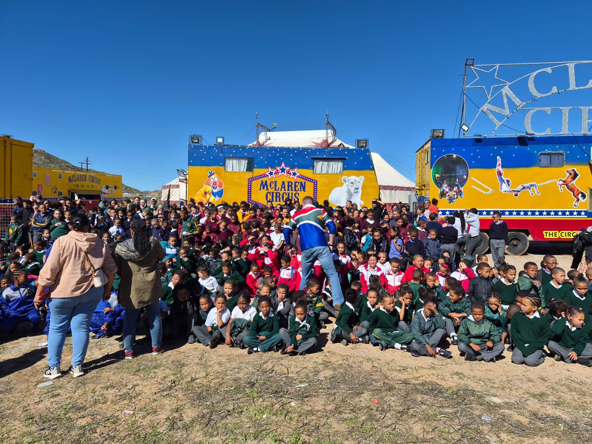 mclarenscircus's tweet photo. Following two Sold Out Shows yesterday #McLarenCircus Presents the final one in #Kathu Today at 3pm🎪😂🦁🐯🐴🐩🤡🎩☺️🥳❤️
Coming Next to #Kakamas #NoordKaap #NorthernCape
No 1 Arsenal Blessed Sunday JayZ News24 Thuso
All Show Times: https://t.co/Y5XPaa1RcI
WhatsApp: 082 747 5726 https://t.co/y8gV2wjRgp
