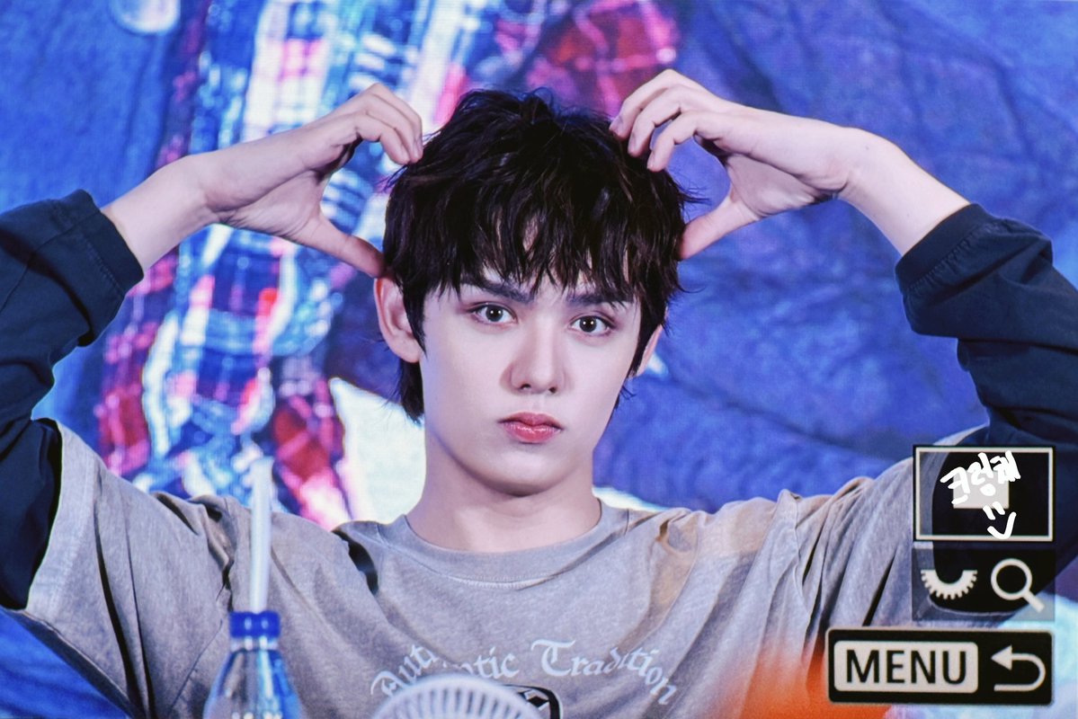 DrumSticks_0627's tweet photo. 260531 이즈위 
#CRU #크루 #AxMxP #에이엠피 https://t.co/2IYvLGAMLc