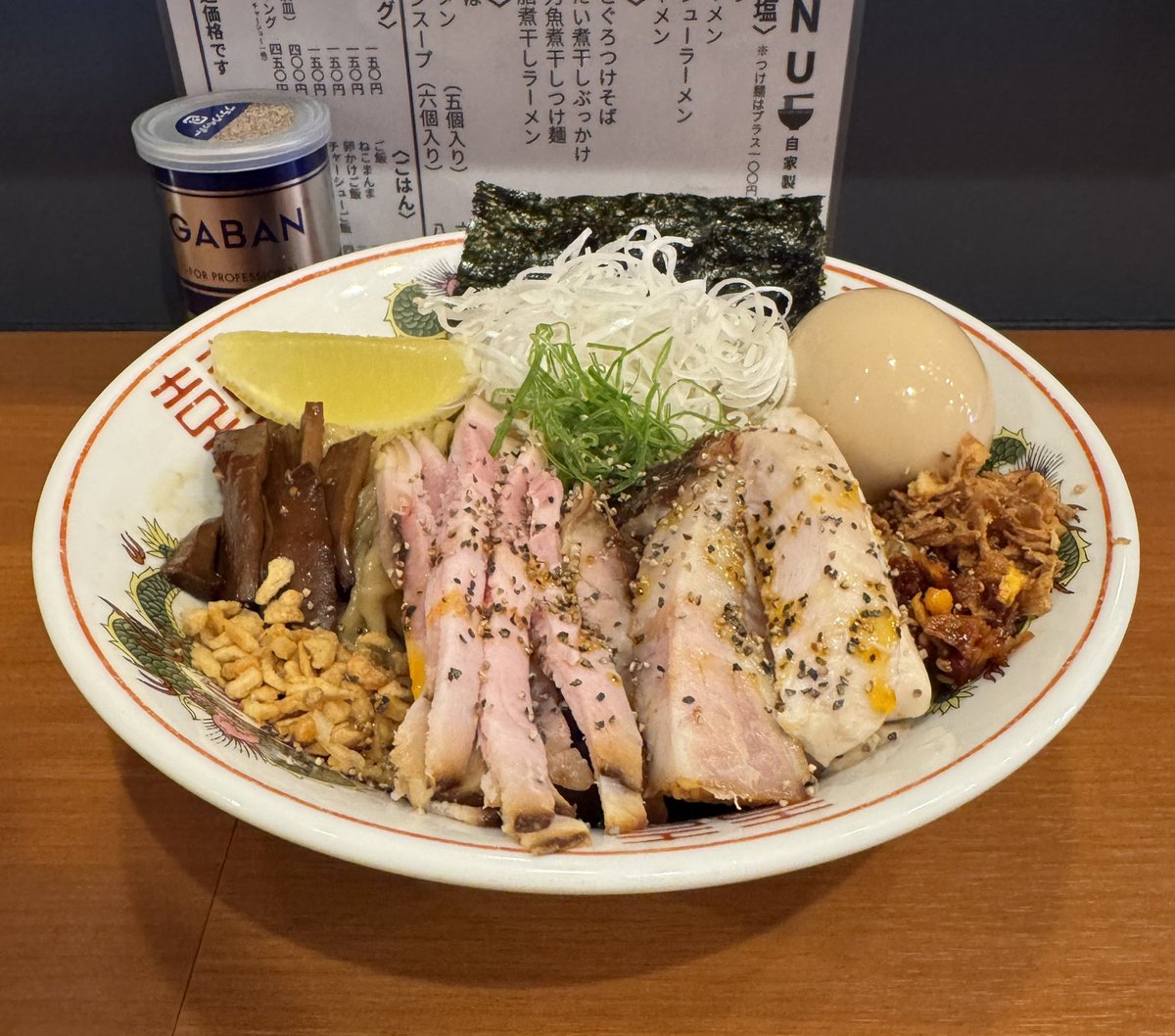 やまんば弟 tweet media