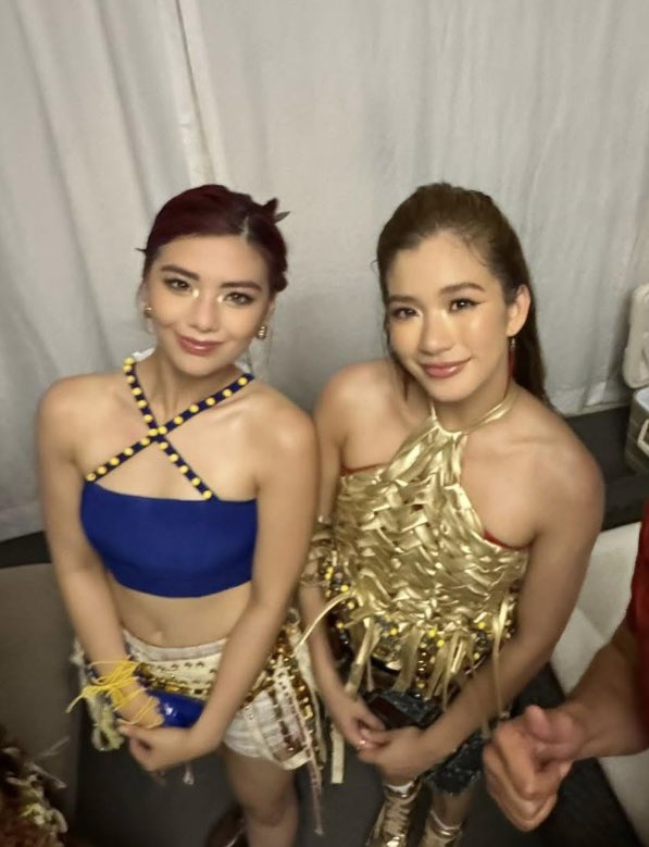 binisleight's tweet photo. woah mikhaiah!! MY BABIES R SO PRETTY https://t.co/gcvgR37frL