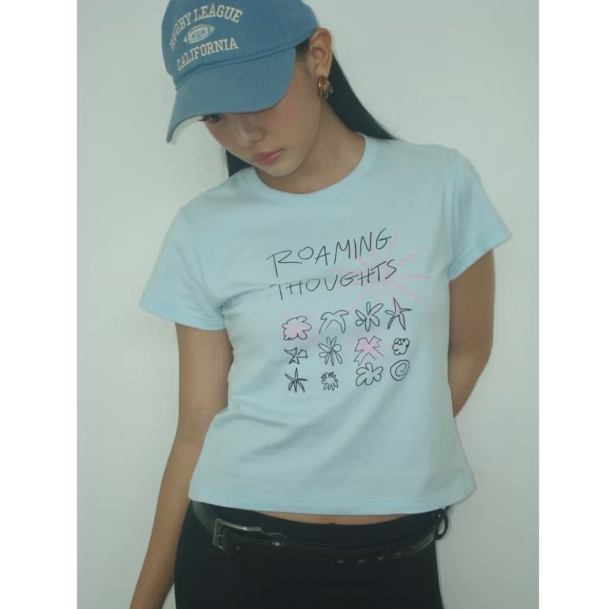 daisydiary14's tweet photo. เสื้อยืด melt ไม่แกะมือหนึ่ง
100฿ 
#ส่งต่อเสื้อผ้า  #เสื้อผ้าพร้อมส่ง https://t.co/Vmgneb4SGR
